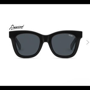 Quay black polarized sunglasses NWT